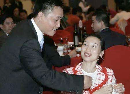 51歲黃光裕出獄：12年前，身價(jià)430億的他，得罪了誰？(圖9)