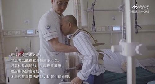 身體被敲斷4次的折疊人出院，打開(kāi)折疊人生(圖14)