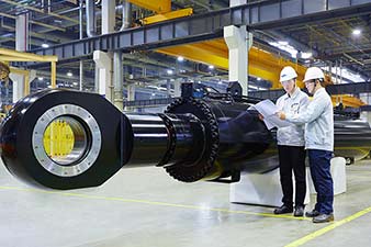 /uploads/image/2020/07/28/海工吊機油缸-(2).jpg 船用吊機油缸(圖1)