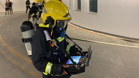 消防機(jī)器人、水下航行器…北京應(yīng)急救援新添“機(jī)器戰(zhàn)警”(圖3)